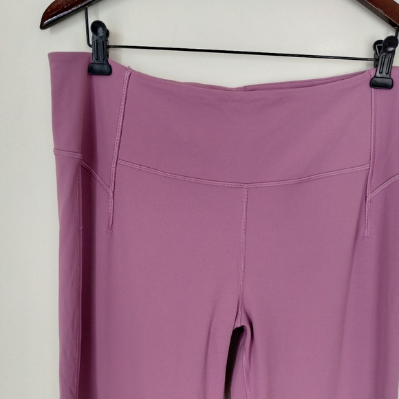 Lululemon Groove High Rise Split Hem Flared Leggings Pink Size 14 - Picture 3 of 13